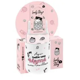 Pack Taza y Calcetines - Taza Aquí Bebe una Mamá Miau-Ravillosa + Calcetines Pin