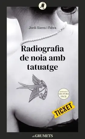 Radiografia de Noia Amb Tatuatge